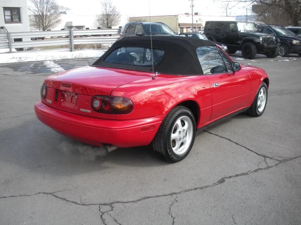 1995 Mazda NA MX-5 Miata - Image 2 of 13