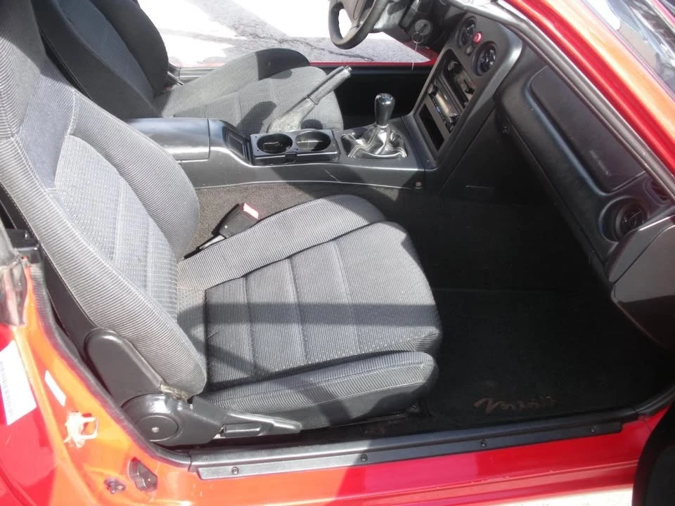 1995 Mazda NA MX-5 Miata - Image 10 of 13