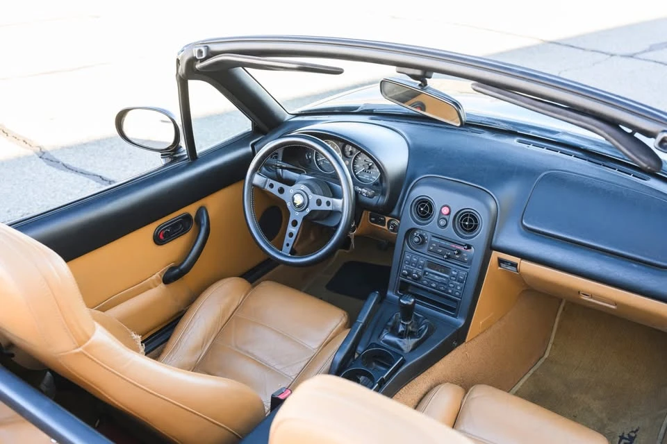 1995 Mazda NA MX-5 Miata - Image 11 of 14