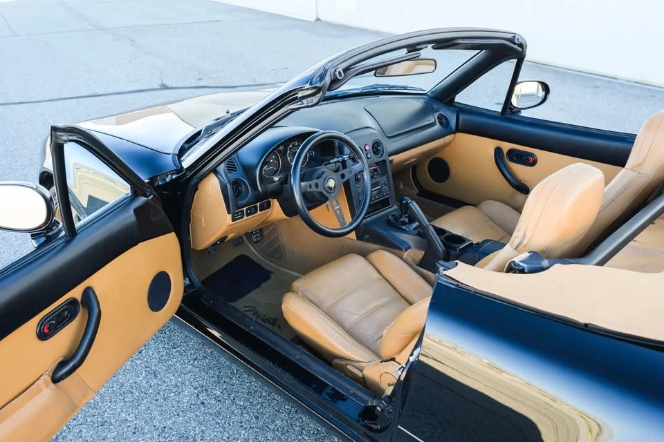1995 Mazda NA MX-5 Miata - Image 8 of 14