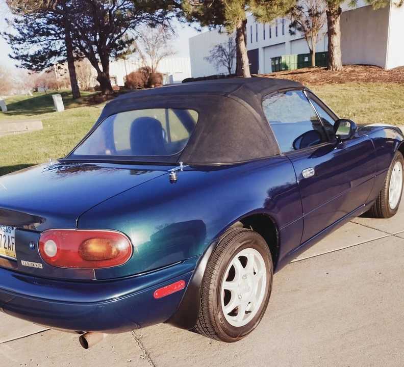 1995 Mazda NA MX-5 Miata - Image 4 of 16