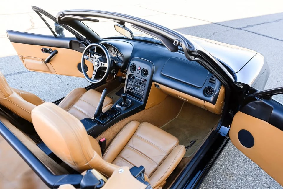 1995 Mazda NA MX-5 Miata - Image 10 of 14