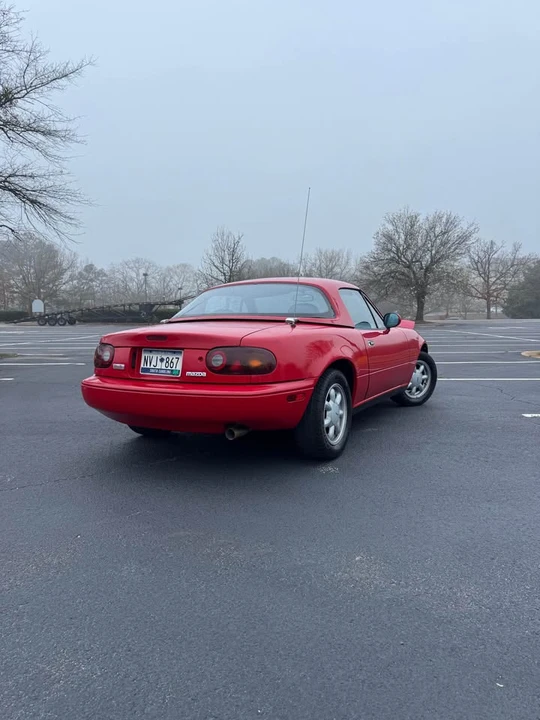 1995 Mazda NA MX-5 Miata - Image 5 of 9