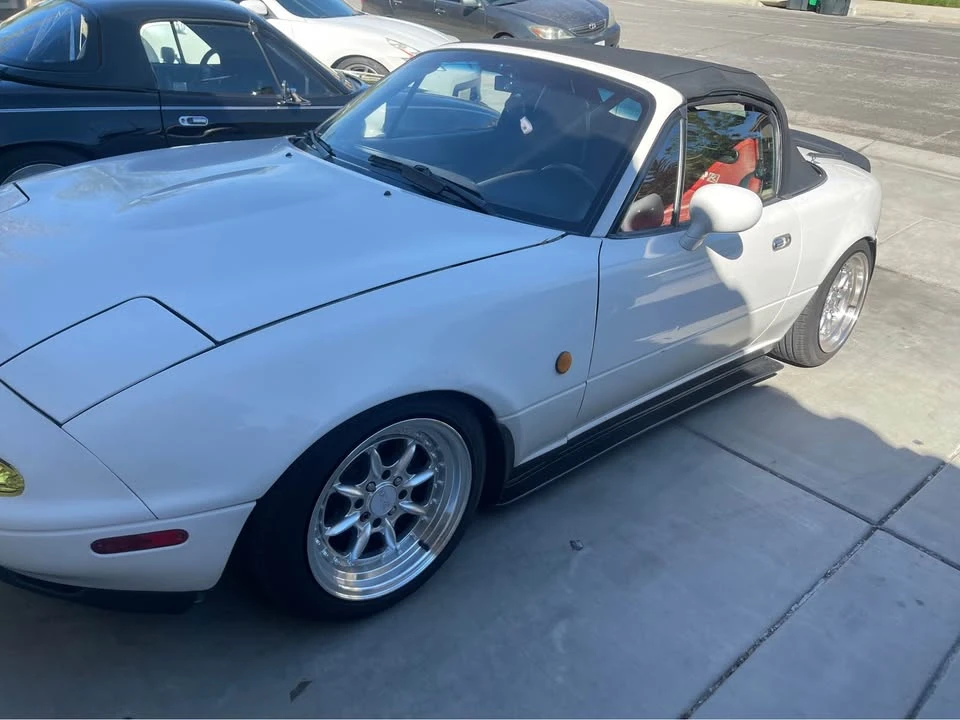 1995 Mazda NA MX-5 Miata - Image 2 of 3