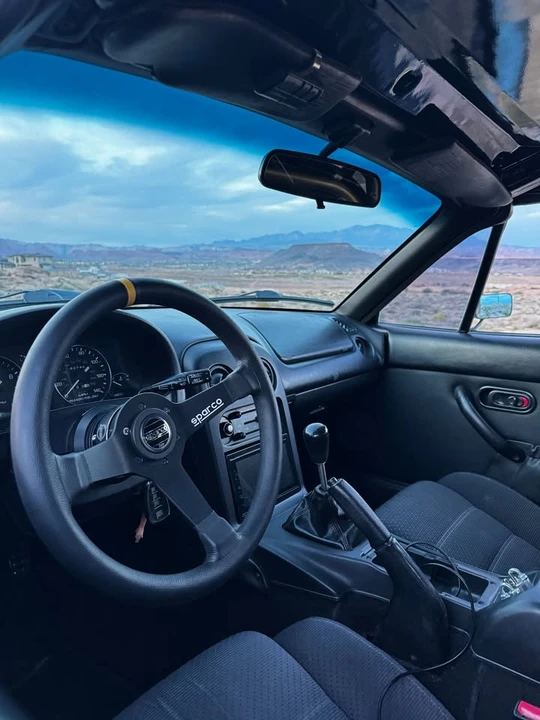 1995 Mazda NA MX-5 Miata - Image 7 of 9
