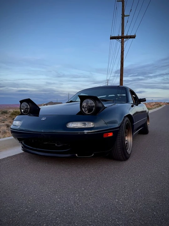 1995 Mazda NA MX-5 Miata - Image 8 of 9