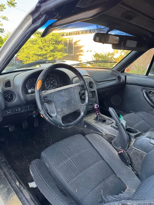 1995 Mazda NA MX-5 Miata - Image 5 of 5