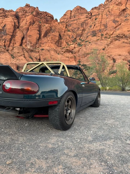 1995 Mazda NA MX-5 Miata - Image 2 of 9