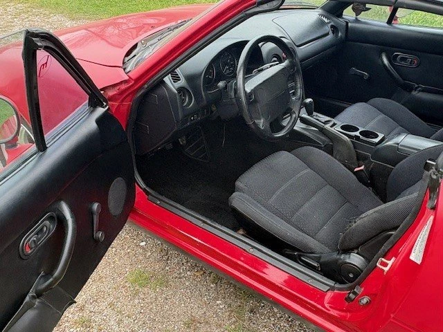 1995 Mazda NA MX-5 Miata - Image 7 of 13