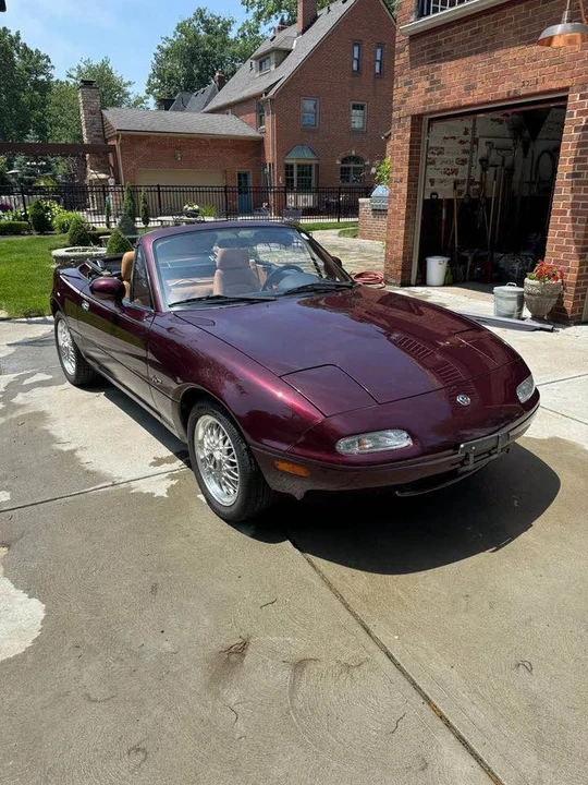 1995 Mazda NA MX-5 Miata - Image 6 of 9