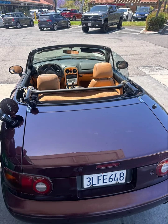 1995 Mazda NA MX-5 Miata - Image 5 of 5