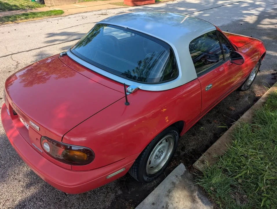 1995 Mazda NA MX-5 Miata - Image 9 of 13