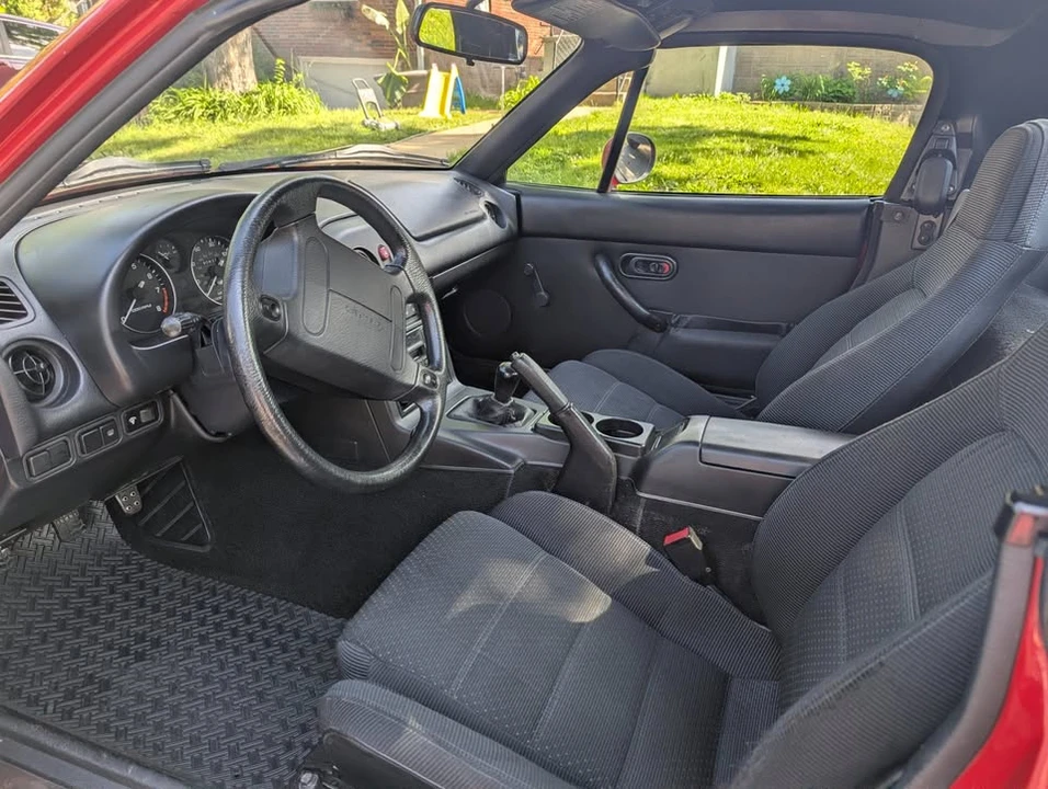 1995 Mazda NA MX-5 Miata - Image 8 of 13
