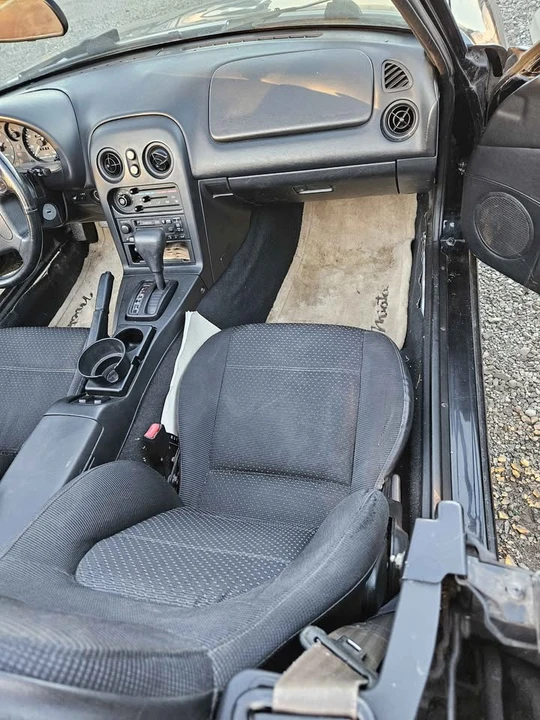 1995 Mazda NA MX-5 Miata - Image 7 of 14
