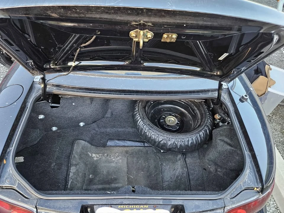 1995 Mazda NA MX-5 Miata - Image 10 of 14