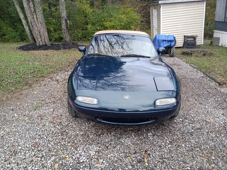1995 Mazda NA MX-5 Miata - Image 2 of 4