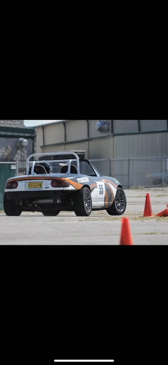 1995 Mazda NA MX-5 Miata - Image 5 of 6