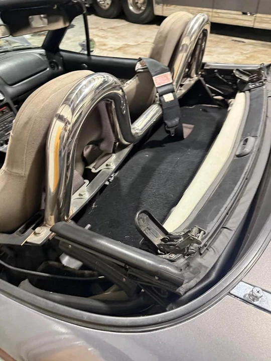 1995 Mazda NA MX-5 Miata - Image 9 of 14