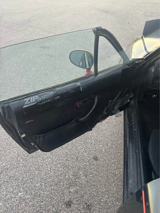 1995 Mazda NA MX-5 Miata - Image 10 of 17