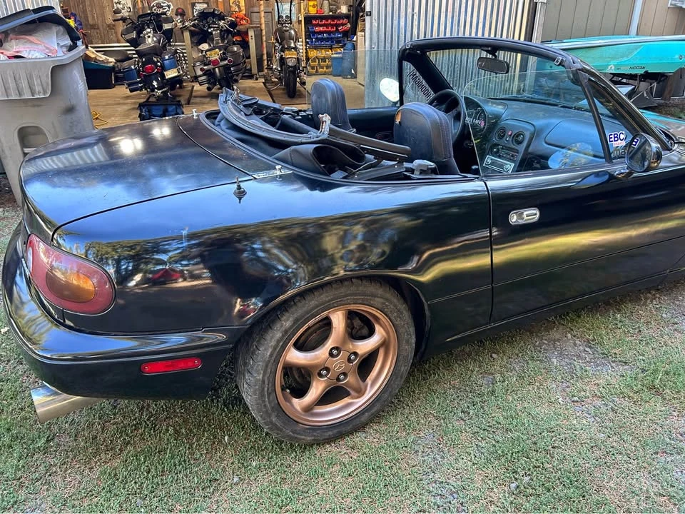 1995 Mazda NA MX-5 Miata - Image 8 of 12