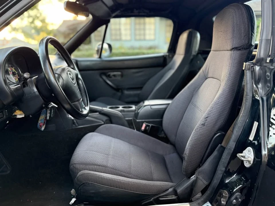 1995 Mazda NA MX-5 Miata - Image 10 of 11