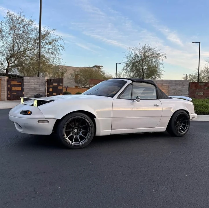 1995 Mazda NA MX-5 Miata - Image 5 of 11