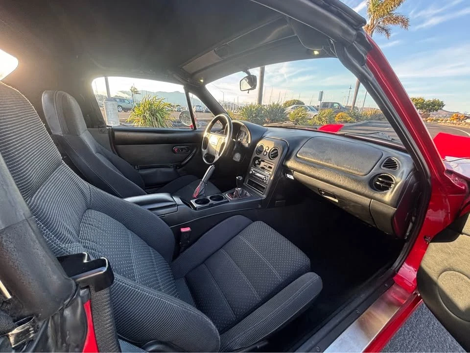 1995 Mazda NA MX-5 Miata - Image 6 of 18