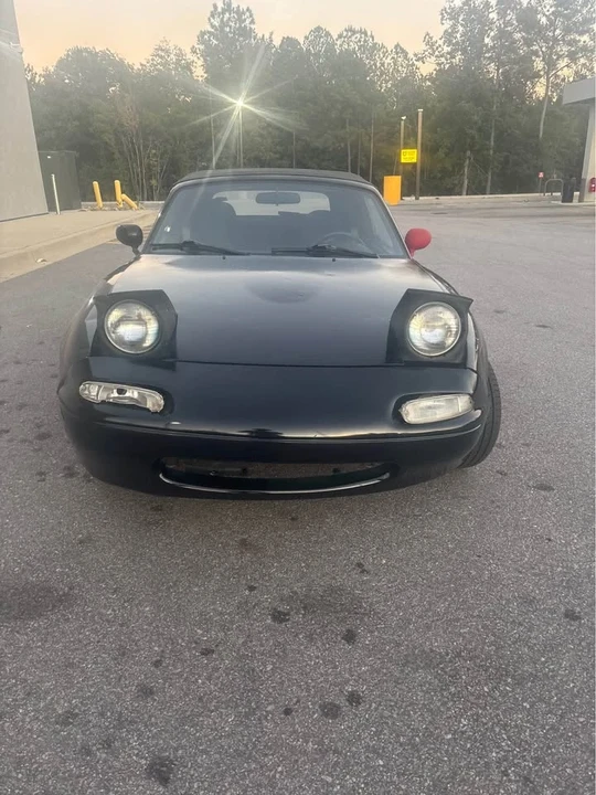 1995 Mazda NA MX-5 Miata - Image 2 of 17