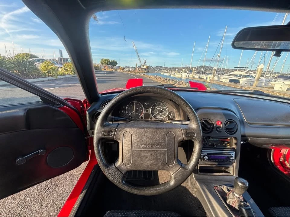 1995 Mazda NA MX-5 Miata - Image 5 of 18