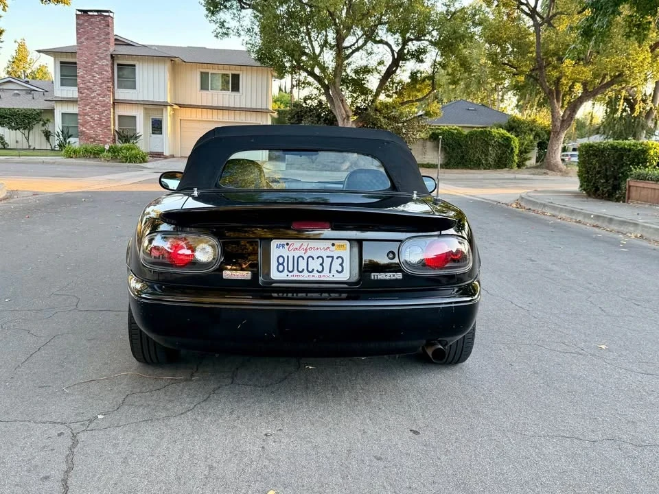 1995 Mazda NA MX-5 Miata - Image 4 of 11