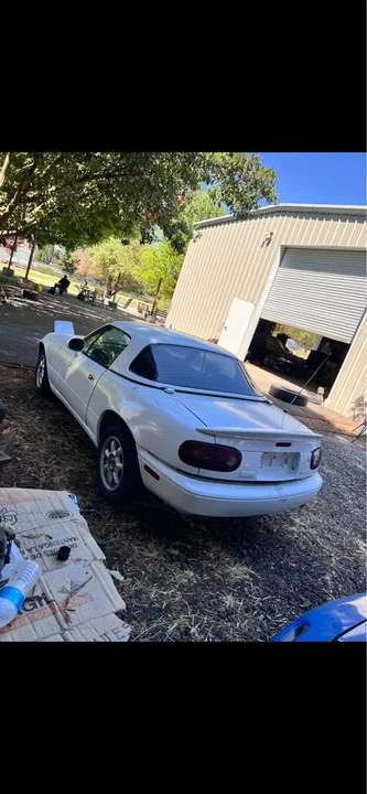 1995 Mazda NA MX-5 Miata - Image 2 of 4
