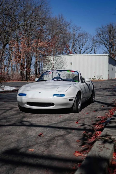 1995 Mazda NA MX-5 Miata - Image 3 of 11