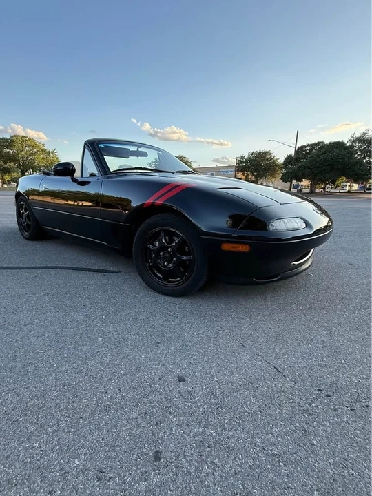 1995 Mazda NA MX-5 Miata - Image 9 of 13