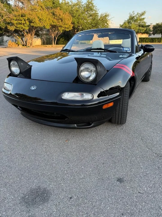 1995 Mazda NA MX-5 Miata - Image 3 of 13