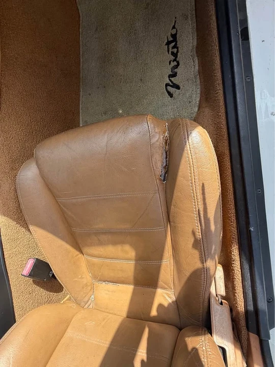 1995 Mazda NA MX-5 Miata - Image 5 of 15