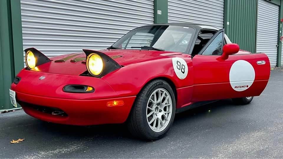 1995 Mazda NA MX-5 Miata - Image 15 of 18