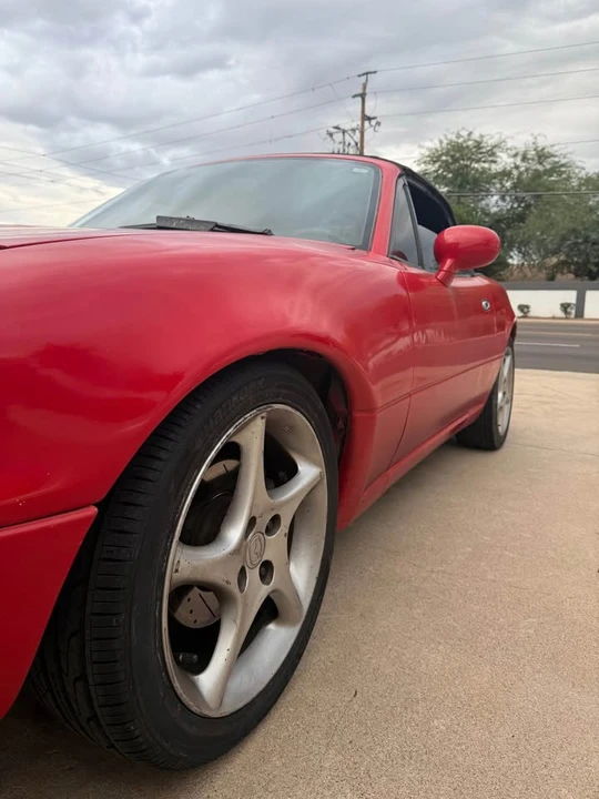 1995 Mazda NA MX-5 Miata - Image 4 of 10