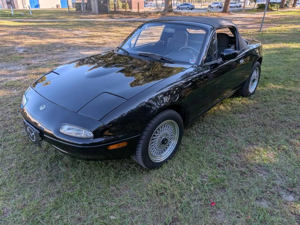 1995 Mazda NA MX-5 Miata - Image 8 of 9