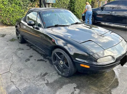 1995 Mazda MX-5 Miata Convertible
