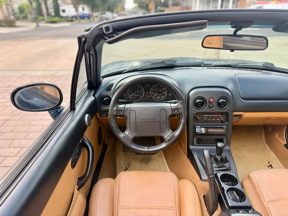 1995 Mazda NA MX-5 Miata - Image 10 of 14