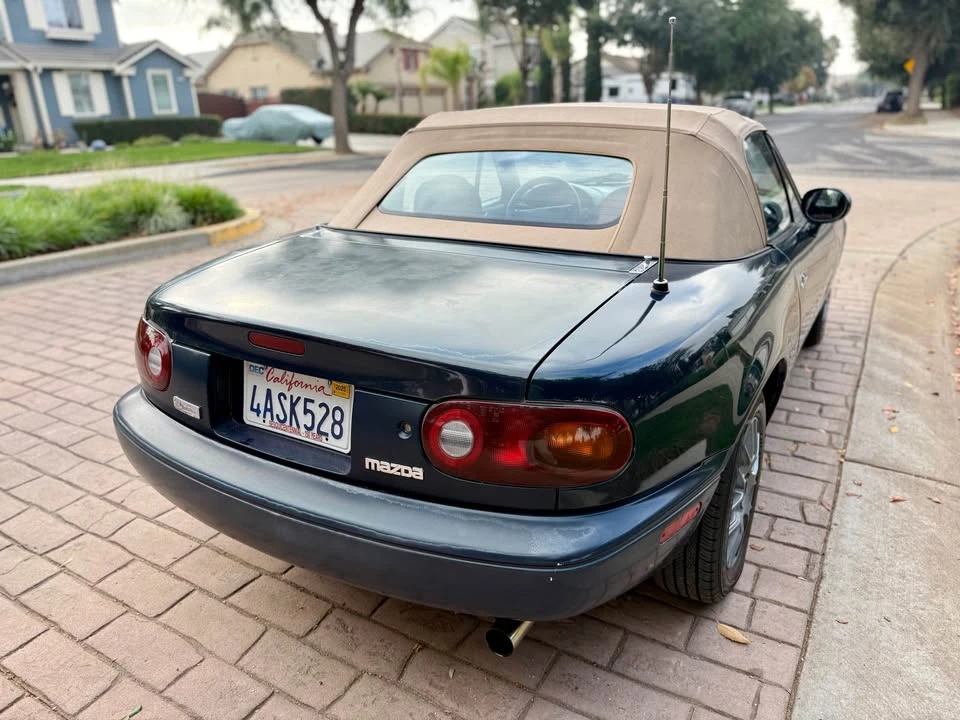 1995 Mazda NA MX-5 Miata - Image 6 of 14