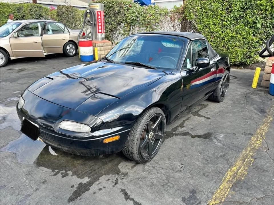 1995 Mazda NA MX-5 Miata - Image 2 of 2