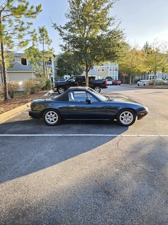 1995 Mazda NA MX-5 Miata - Image 4 of 8