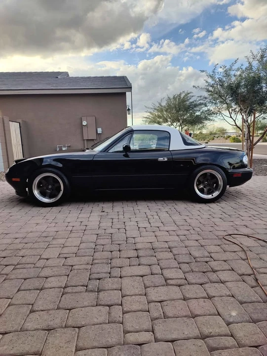 1995 Mazda NA MX-5 Miata - Image 8 of 20