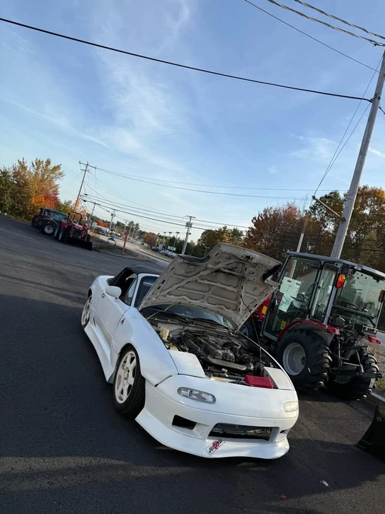 1995 Mazda NA MX-5 Miata - Image 2 of 4