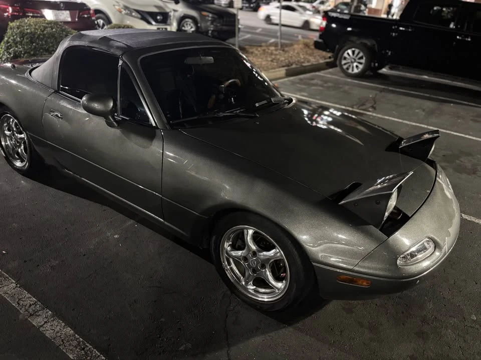 1995 Mazda NA MX-5 Miata - Image 9 of 9