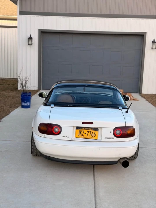 1995 Mazda NA MX-5 Miata - Image 9 of 13