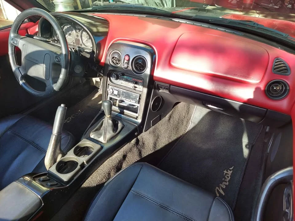1995 Mazda NA MX-5 Miata - Image 11 of 11