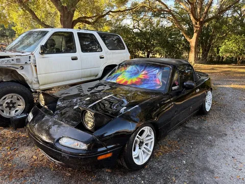 1995 Mazda MX-5 Miata Convertible