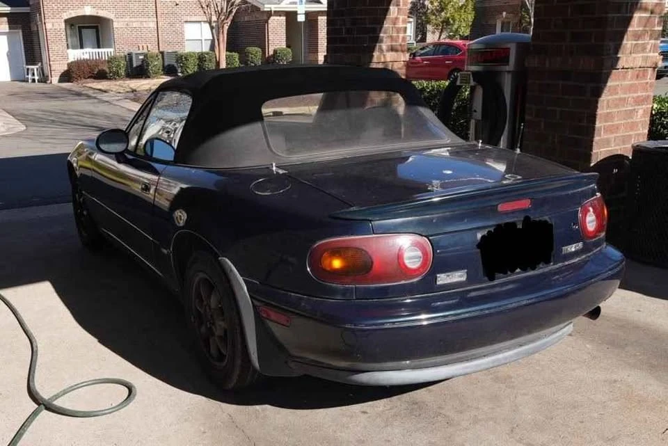 1995 Mazda NA MX-5 Miata - Image 4 of 9